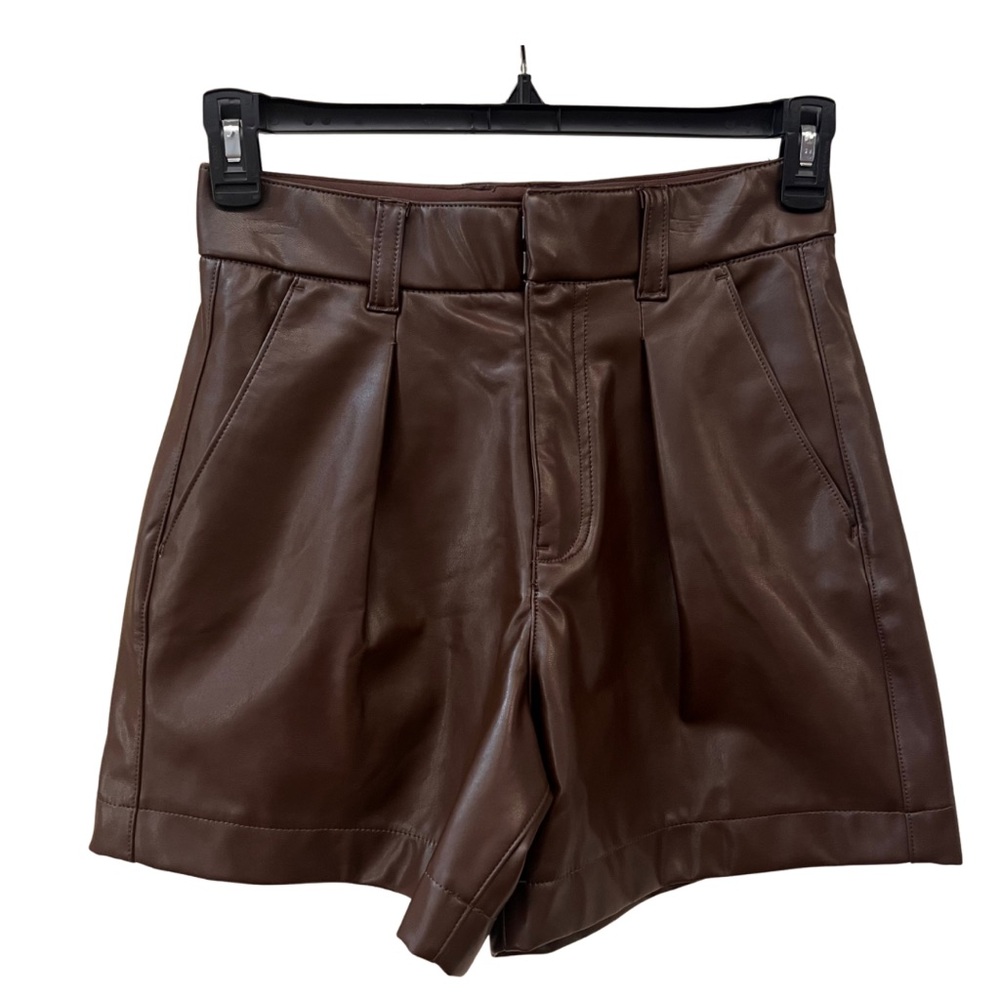 Abercrombie & Fitch Brown Vegan Leather 5” Shorts, Small